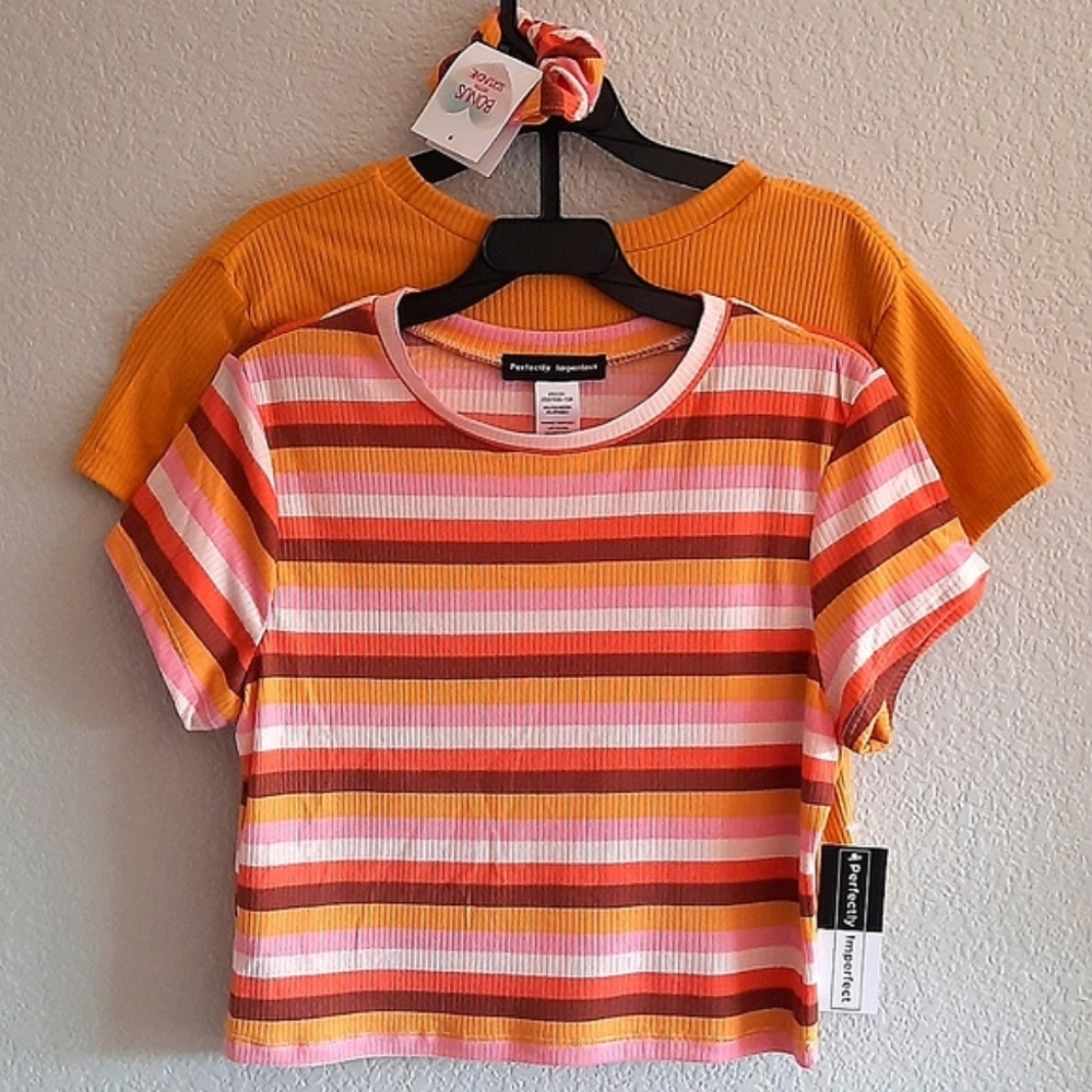 NWT Women's "Perfectly Imperfect" dual t-shirts set SZ M Juniors